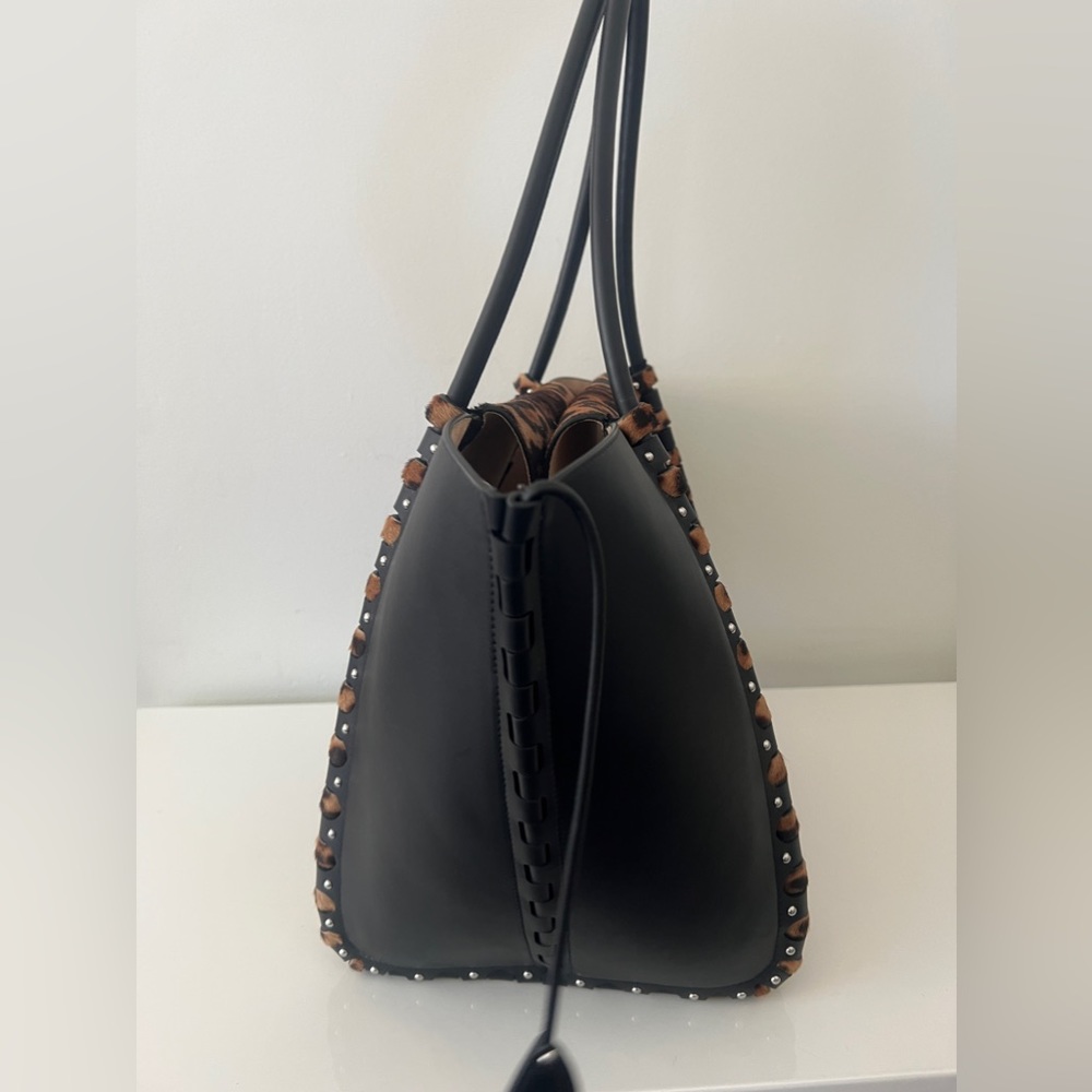 ❌SOLD❌ New $5,250 ALAIA Le Hinge Leopard-Print Calf Hair Tote Bag Handbag - Picture 9 of 16